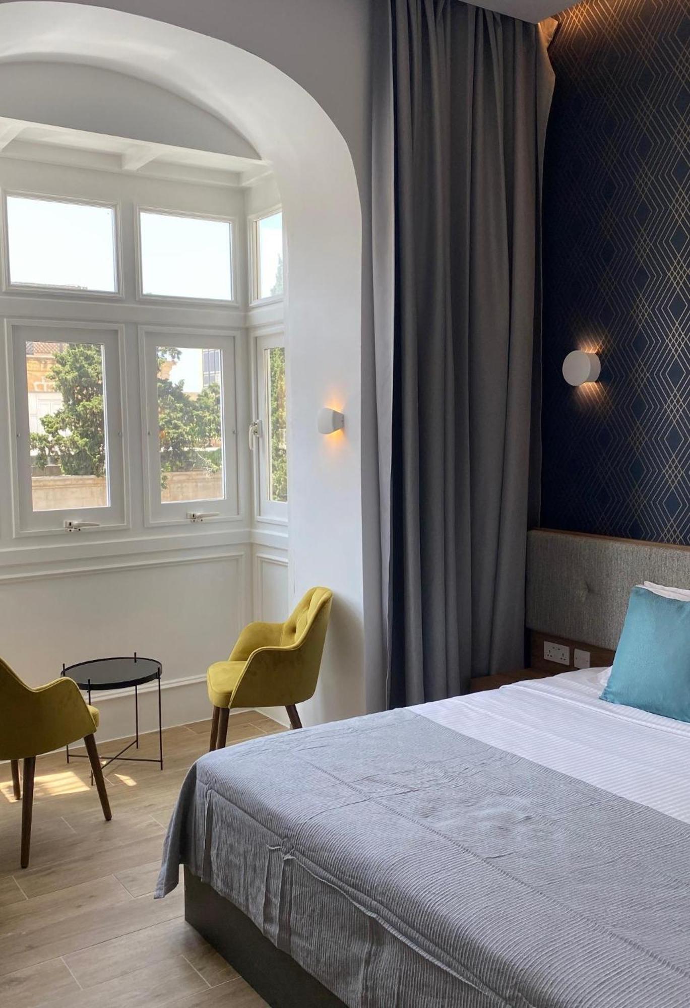 Tritoni Valletta Boutique Hotel Il Furjana Bagian luar foto