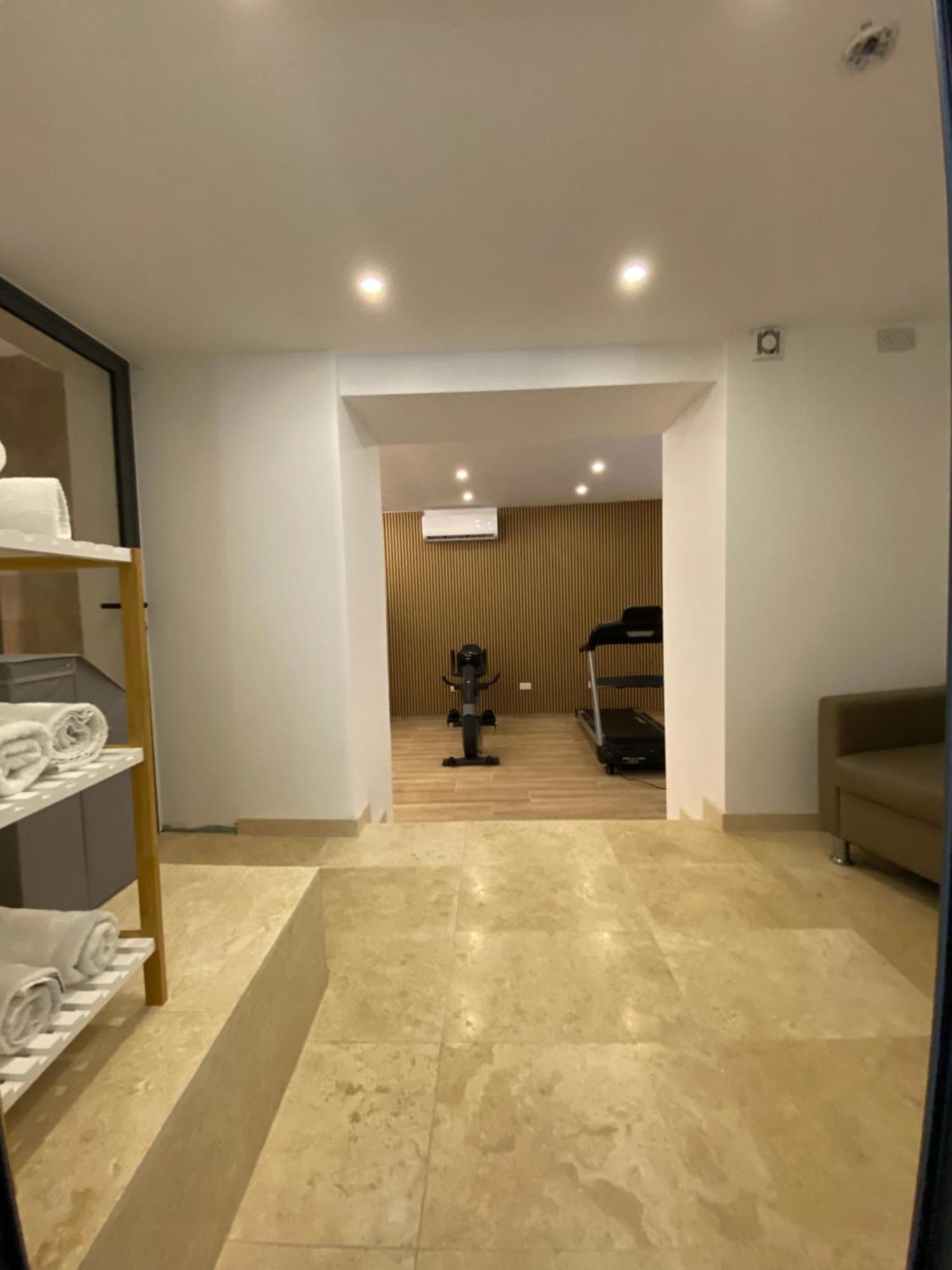 Tritoni Valletta Boutique Hotel Il Furjana Bagian luar foto